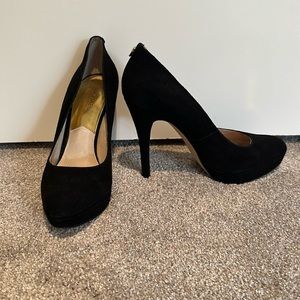 Michael Kors platform pump in black suede.
